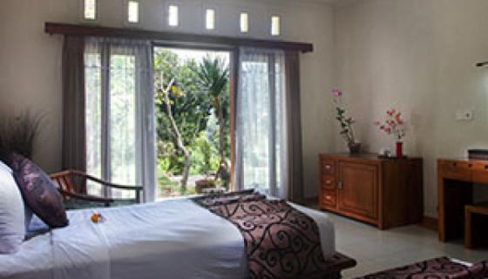 Bali Travel Onlinev | STEP Ubud Training Hotel  - Second Floor Deluxe Room (Twin Bed)