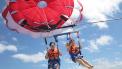 Bali Travel Online | Batara Water Sport - Parasailing