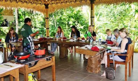 Bali Travel Online | Bali Farm Cooking - Advance Balinese Farm Cooking Class