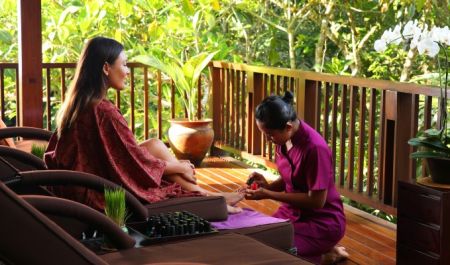 Bali Travel Online | Hanging Gardens of Bali - French Manicure or Pedicure